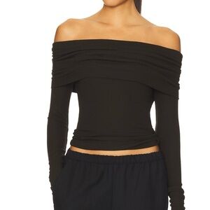 Off shoulder top in coffee bean